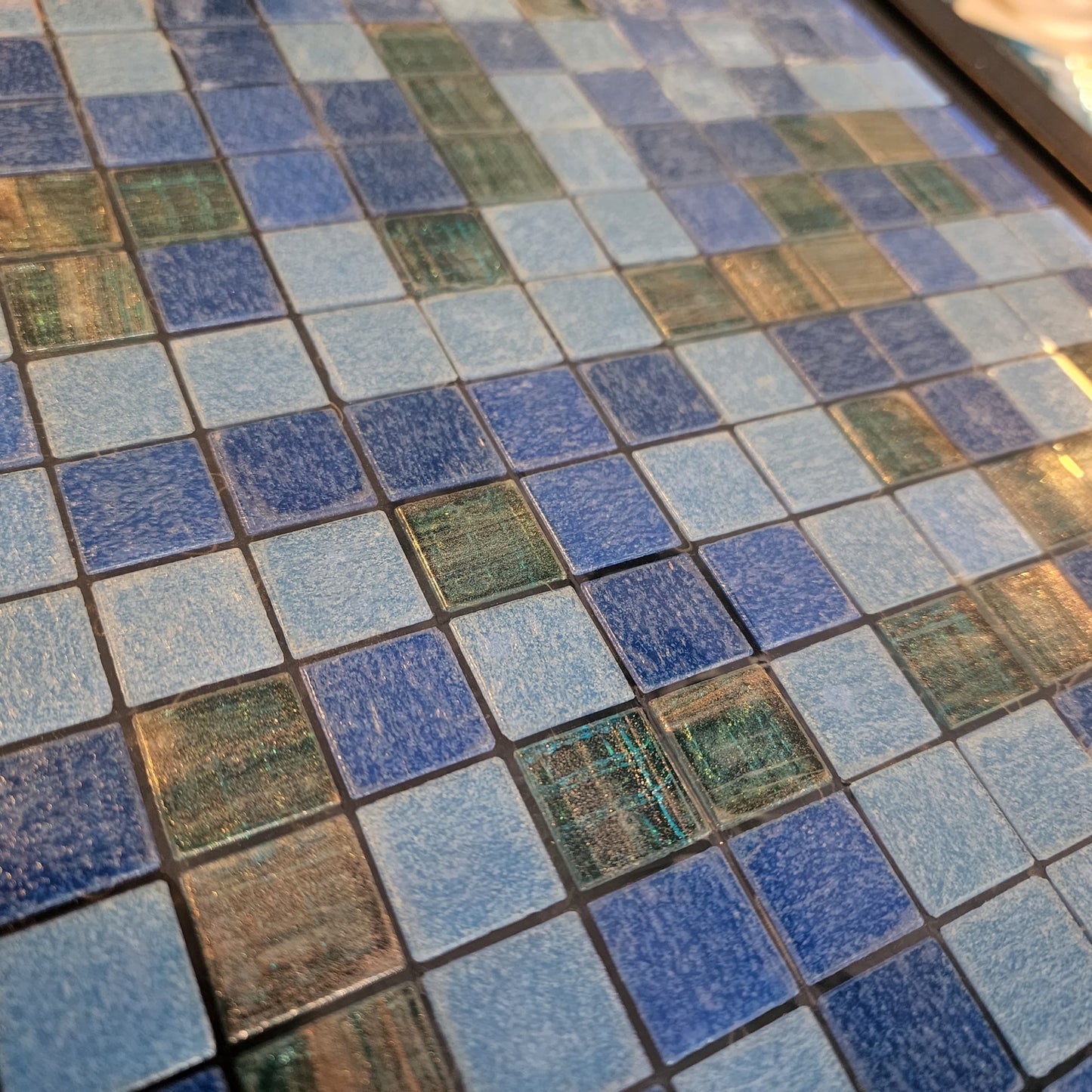 Trend Quality Australian Tiles - Full Sheet 2cm x 2cm squares