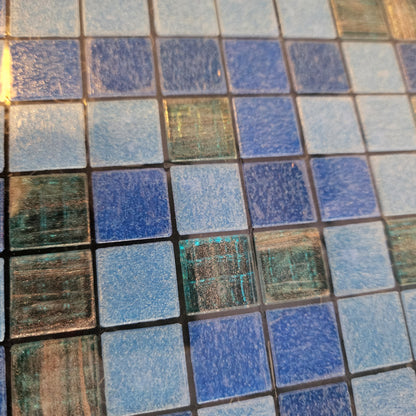 Trend Quality Australian Tiles - Full Sheet 2cm x 2cm squares